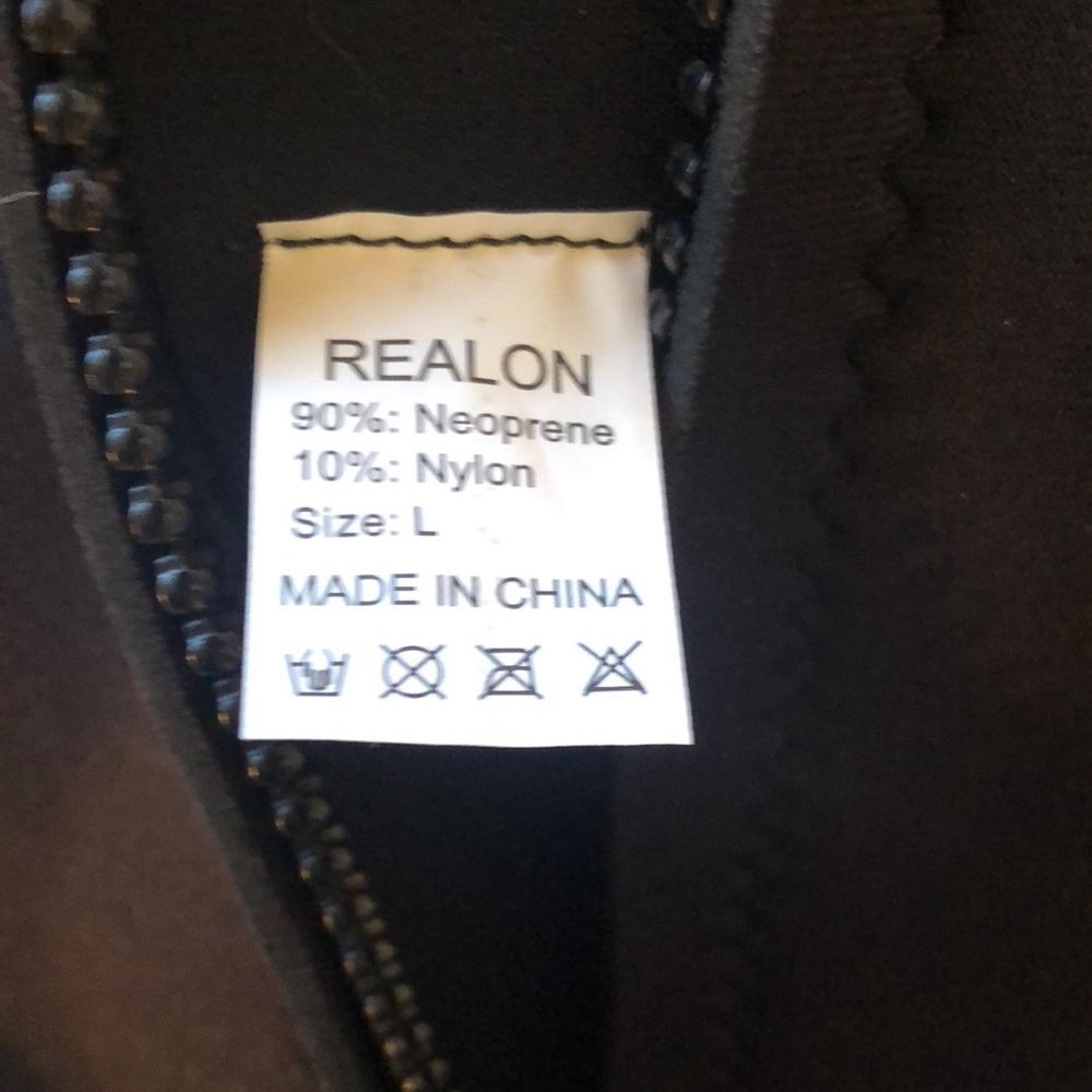 Kids Wetsuits Size Large - Picture 10 of 10